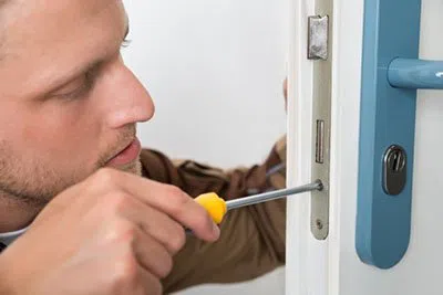 Super Locksmith Services Westlake, OH 440-387-5898 Super Locksmith Services Westlake, OH 440-387-5898 - 29-3